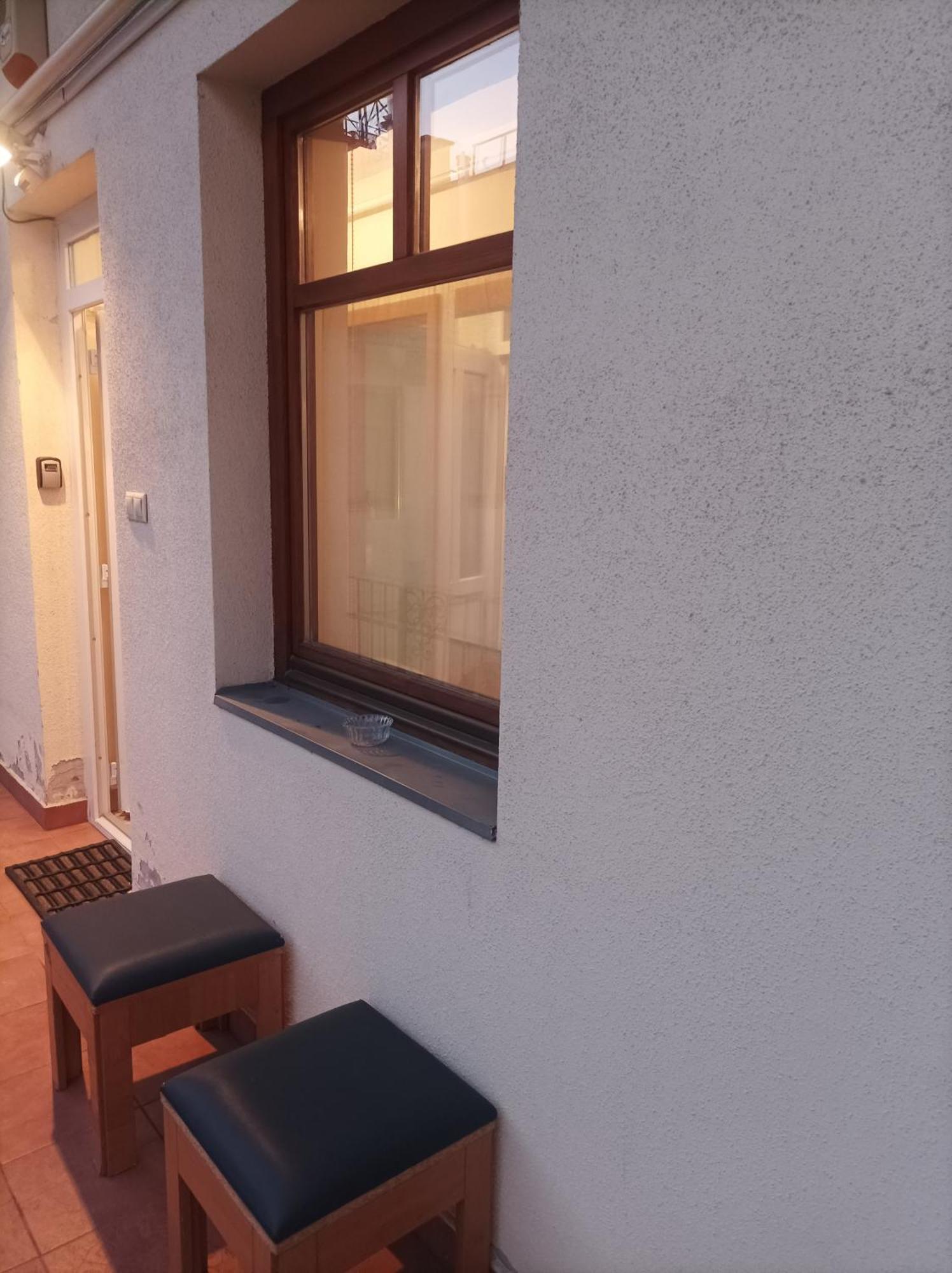 Central Apartment At Nagymezo Street Budapest Exterior photo